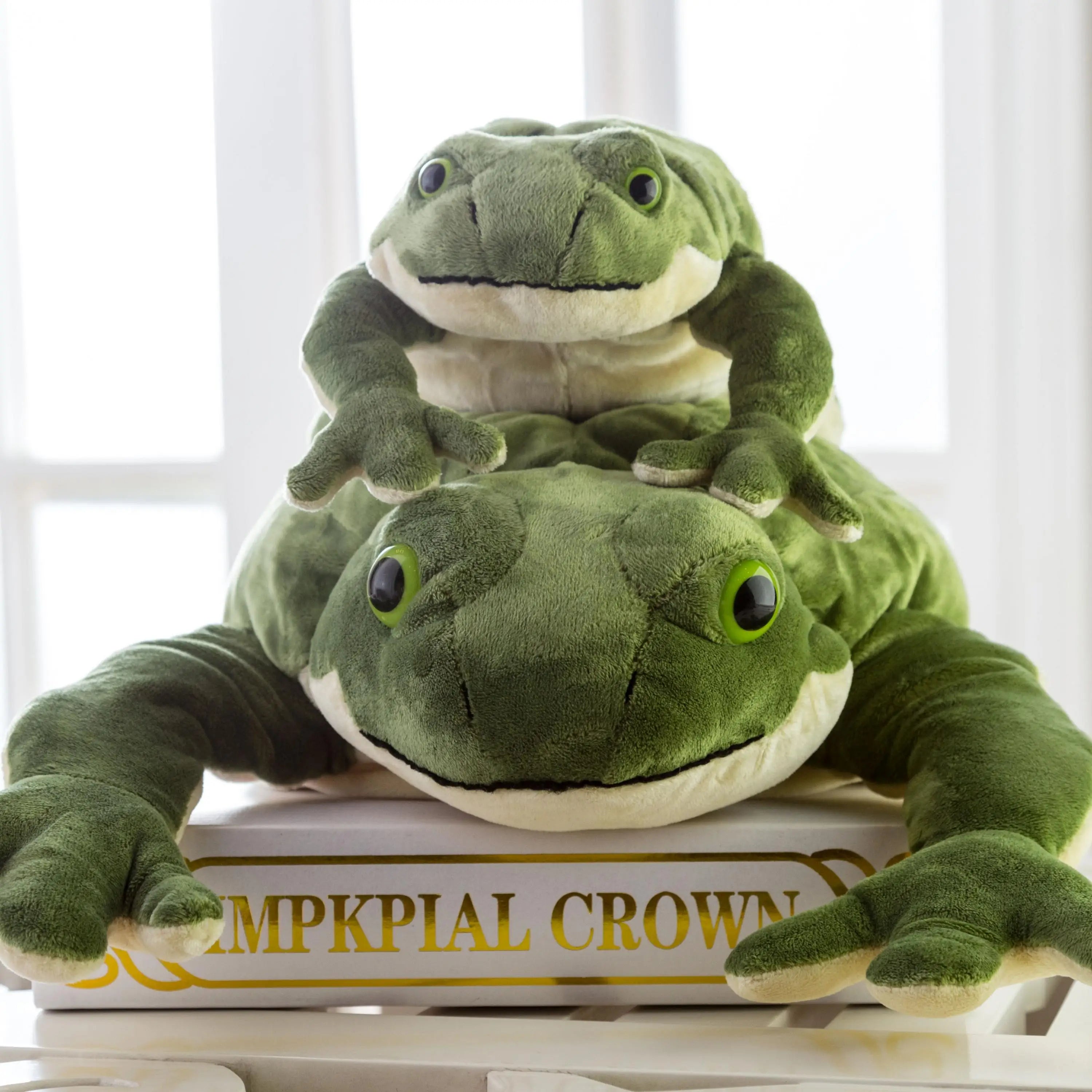 Kawaii Giant Frog Plush Soft Toy Set Plushie Land